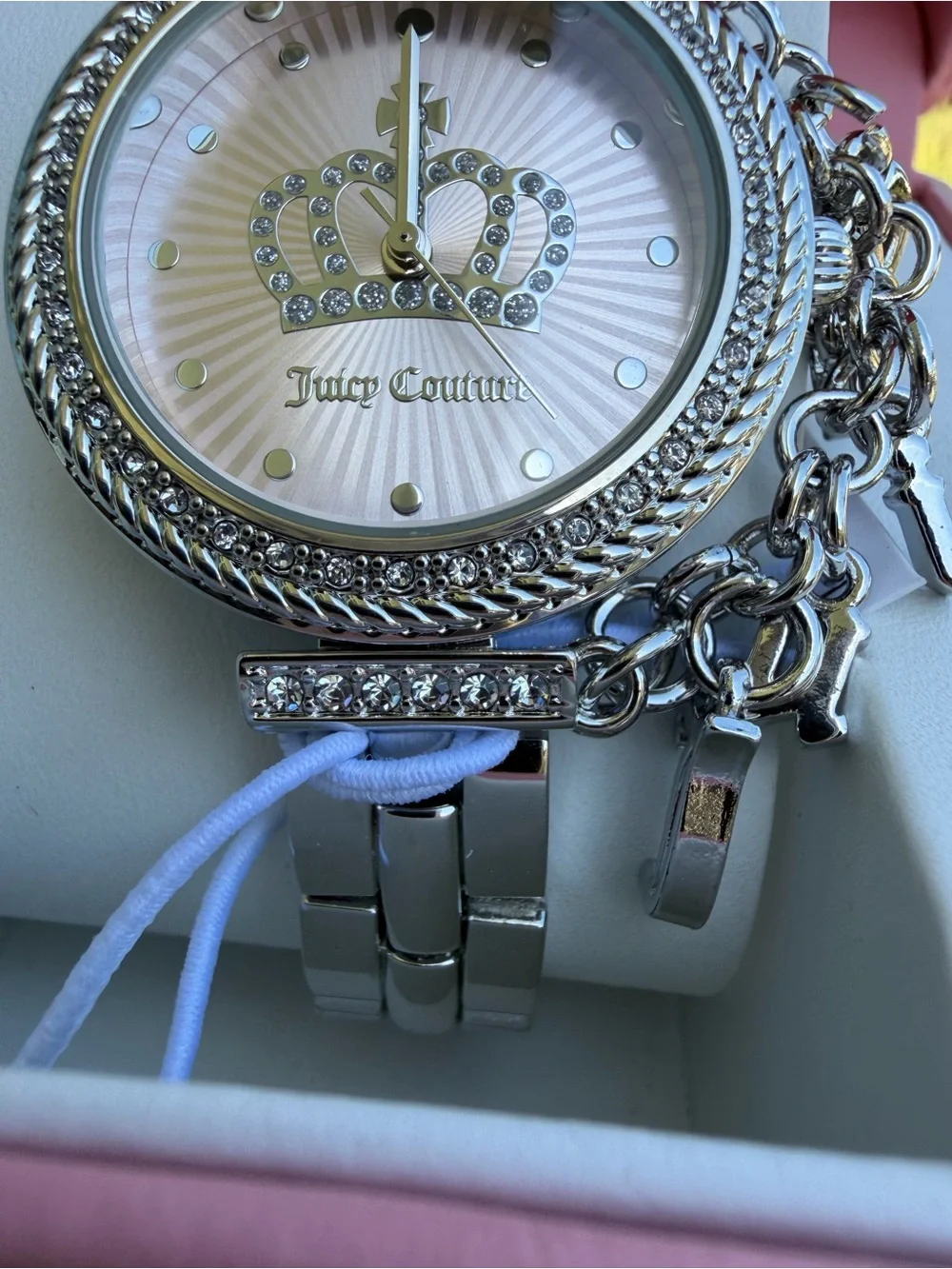 Juicy Couture fashion forward